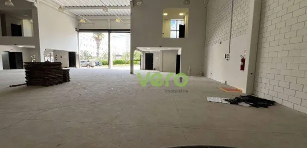 Galpão / Depósito / Armazém para alugar, 274m² no Loteamento Industrial Machadinho, Americana