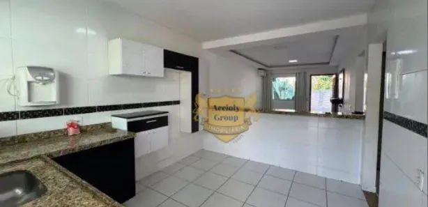 Casa com 2 Quartos para alugar, 240m² no Engenho do Mato, Niterói