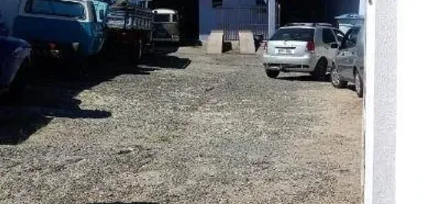 Galpão / Depósito / Armazém à venda, 160m² no Águas Belas, São José dos Pinhais