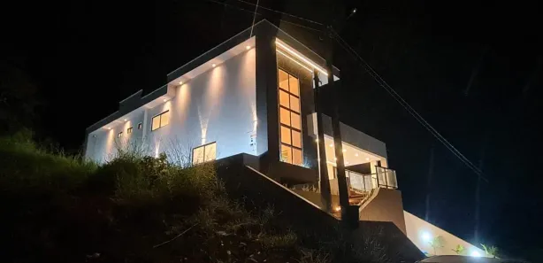 Casa de Condomínio com 4 Quartos à venda, 415m² no , Chã Grande
