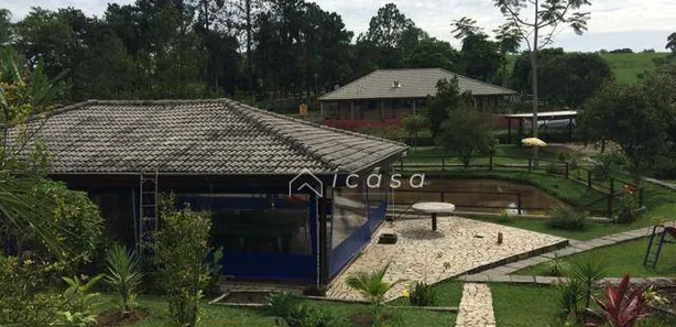 Fazenda / Sítio / Chácara com 4 Quartos à venda, 400m² no Chácaras Primavera, Caçapava