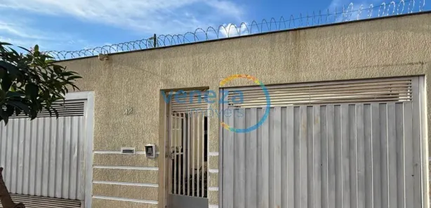 Casa com 4 Quartos para alugar, 205m² no Lago Parque, Londrina