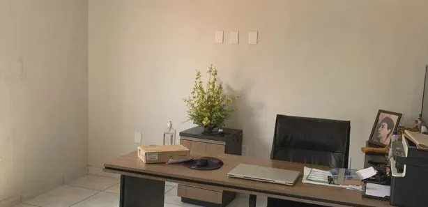Galpão / Depósito / Armazém com 3 Quartos à venda, 240m² no Novo Paraíso, Aracaju