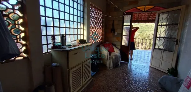 Casa com 3 Quartos à venda, 500m² no Pompeu, Sabará