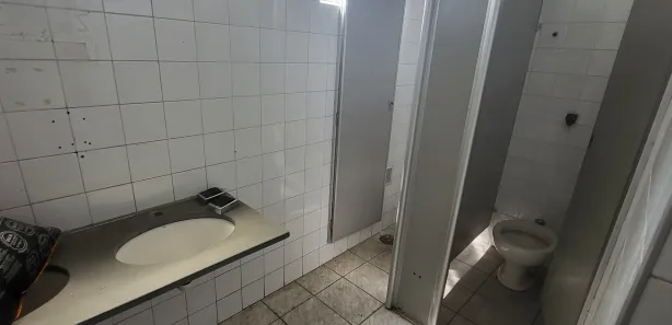 Galpão / Depósito / Armazém para alugar, 1000m² no Triângulo, Pindamonhangaba
