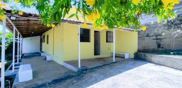 Casa com 2 Quartos à venda, 320m² no Perocão, Guarapari