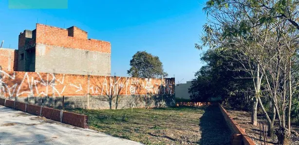 Terreno / Lote / Condomínio à venda, 303m² no Parque Santa Márcia, Votorantim