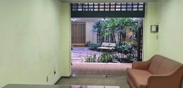 Loja / Salão / Ponto Comercial à venda, 30m² no Savassi, Belo Horizonte