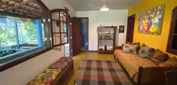 Fazenda / Sítio / Chácara com 3 Quartos à venda, 150m² no Santo Antônio, Duque de Caxias