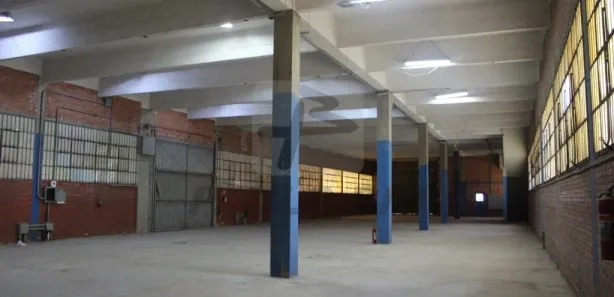 Galpão / Depósito / Armazém para alugar, 2800m² no Presidente Altino, Osasco