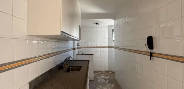 Apartamento com 3 Quartos para venda ou aluguel, 74m² no Parque Tamandaré, Campos dos Goytacazes