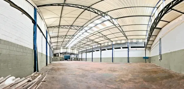 Galpão / Depósito / Armazém à venda, 1200m² no Distrito Industrial Jardim Piemont Norte, Betim