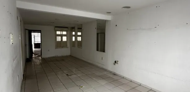 Loja / Salão / Ponto Comercial com 2 Quartos à venda, 180m² no Prata, Campina Grande