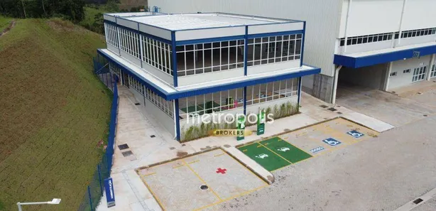 Galpão / Depósito / Armazém para alugar, 1959m² no Chácara São Joaquim, Itaquaquecetuba