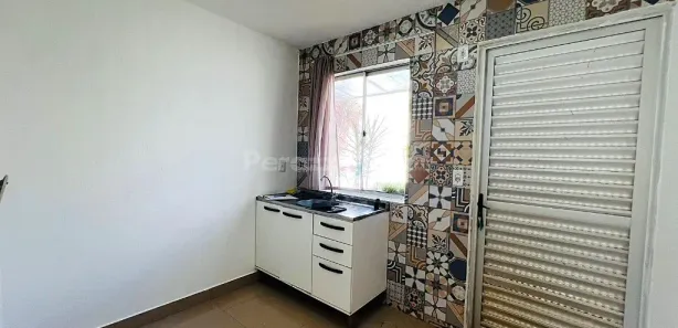 Casa de Condomínio com 2 Quartos para alugar, 58m² no Jardins Mangueiral, Brasília