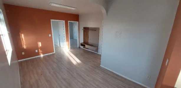 Apartamento com 2 Quartos para alugar, 68m² no Capoeiras, Florianópolis
