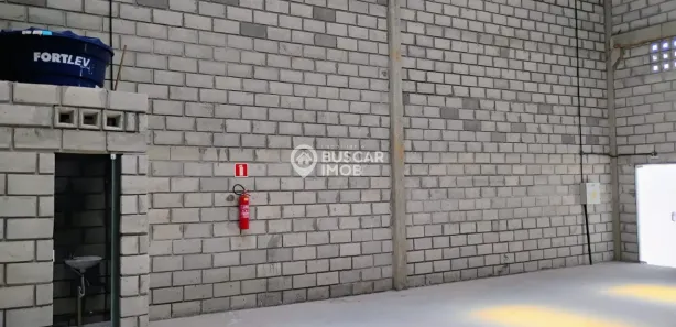 Galpão / Depósito / Armazém para alugar, 70m² no Arembepe (Abrantes), Camaçari
