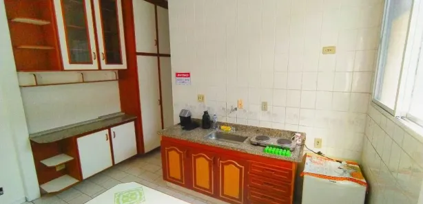 Kitnet com 1 Quarto à venda, 30m² no Guilhermina, Praia Grande