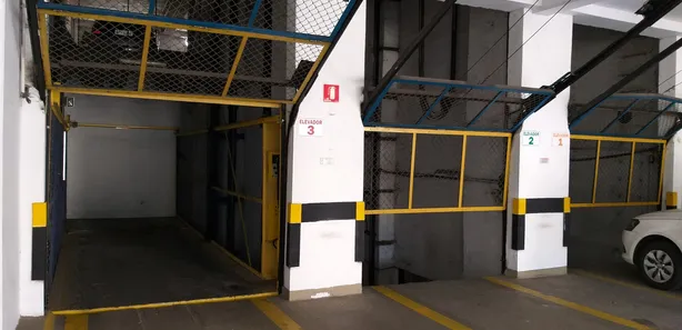 Garagem à venda, 20m² no Centro, Santos