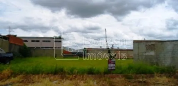 Terreno / Lote / Condomínio para alugar, 800m² no Jardim Arco-Íris, Araraquara