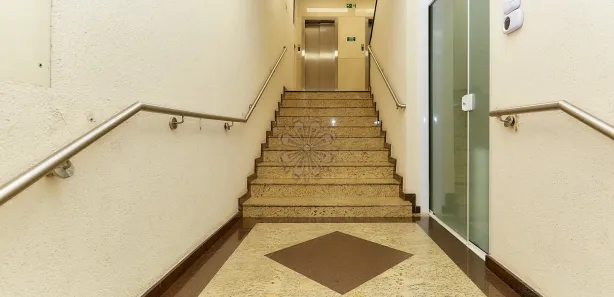 Conjunto Comercial / Sala para venda ou aluguel, 30m² no Centro, Curitiba