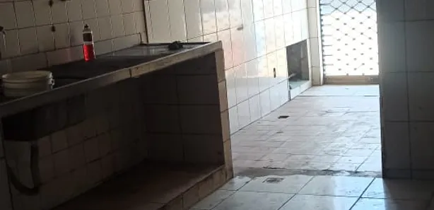 Loja / Salão / Ponto Comercial para venda ou aluguel, 100m² no Centro, Queimados