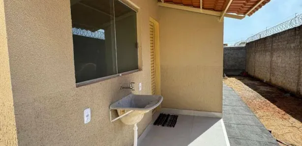 Casa de Condomínio com 2 Quartos à venda, 52m² no Mansões Águas Quentes, Caldas Novas