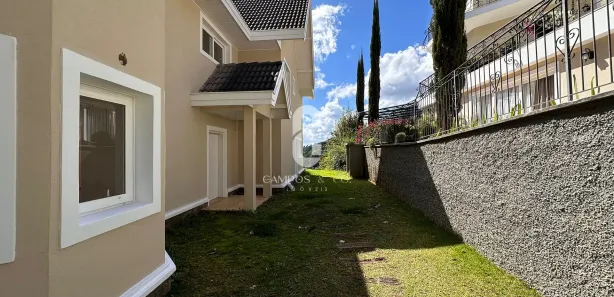 Casa de Condomínio com 4 Quartos para venda ou aluguel, 330m² no Manancial, Campos do Jordão