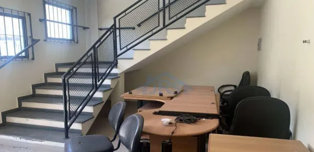 Galpão / Depósito / Armazém para alugar, 370m² no Jardim Alvorada, Jandira