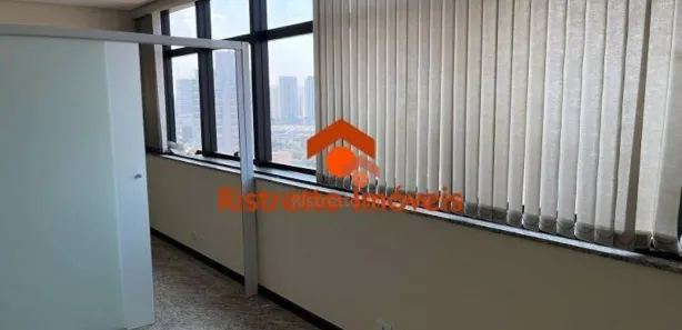 Conjunto Comercial / Sala à venda, 34m² no Vila Osasco, Osasco