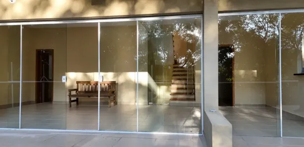 Casa de Condomínio com 3 Quartos para alugar, 420m² no Caraguatá, Mairiporã