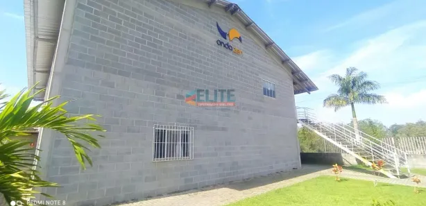 Casa Comercial à venda, 560m² no Rio da Areia (Bacaxá), Saquarema