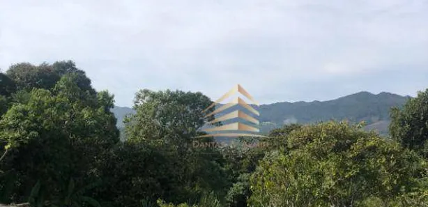 Fazenda / Sítio / Chácara com 3 Quartos à venda, 2000m² no Cuiabá, Nazaré Paulista