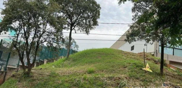Terreno / Lote / Condomínio para alugar, 1045m² no Jardim Conceição (Sousas), Campinas