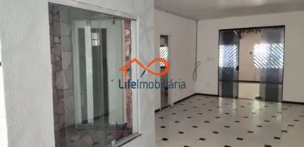 Casa com 3 Quartos à venda, 180m² no Aeroporto, Aracaju