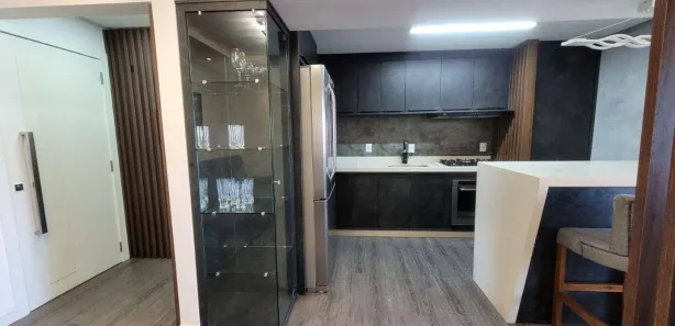 Apartamento com 3 Quartos para alugar, 82m² no Centro, Navegantes