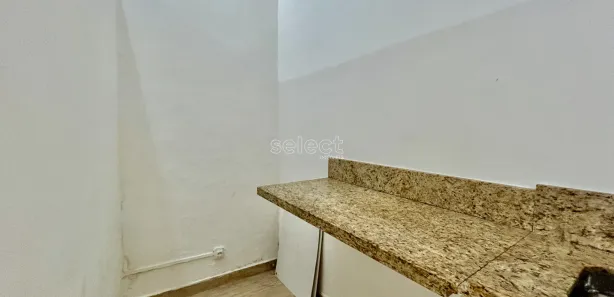 Loja / Salão / Ponto Comercial à venda, 48m² no Centro, Juiz de Fora