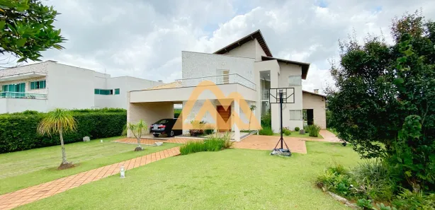 Sobrado com 3 Quartos à venda, 270m² no Bortolan Norte I, Poços de Caldas