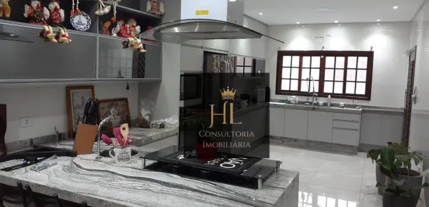 Casa com 5 Quartos à venda, 395m² no Centro, Peruíbe