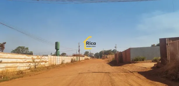 Terreno / Lote / Condomínio à venda, 400m² no Taguatinga Norte, Brasília