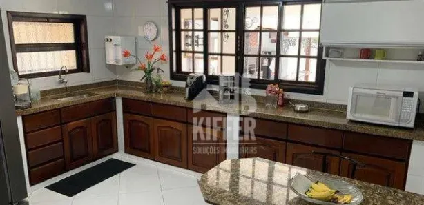 Casa de Condomínio com 3 Quartos à venda, 380m² no Maria Paula, Niterói
