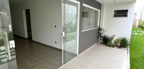 Sobrado com 3 Quartos à venda, 159m² no Ipitanga, Lauro de Freitas