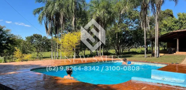 Casa com 5 Quartos à venda, 300m² no , Hidrolândia