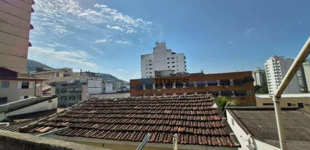 Sobrado com 4 Quartos para alugar, 200m² no Santa Rosa, Niterói