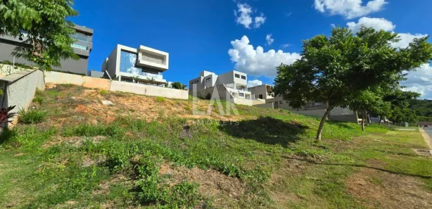 Terreno / Lote / Condomínio à venda, 458m² no Alphaville Vespasiano, Vespasiano