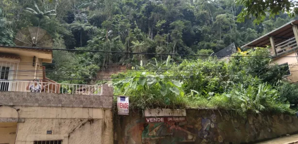 Terreno / Lote / Condomínio à venda, 2951m² no Castelanea, Petrópolis