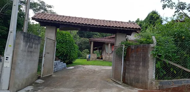 Fazenda / Sítio / Chácara com 3 Quartos à venda, 6000m² no Sorocabucu, Ibiúna