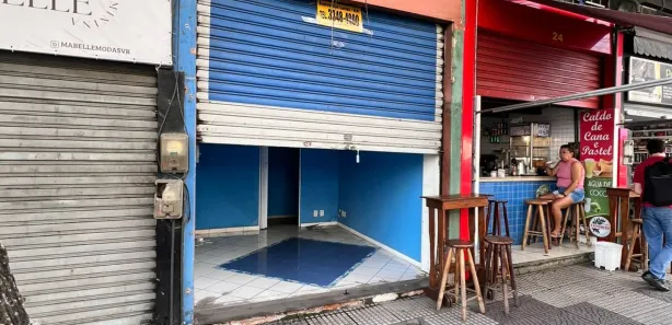 Casa Comercial com 1 Quarto para alugar, 14m² no Aterrado, Volta Redonda