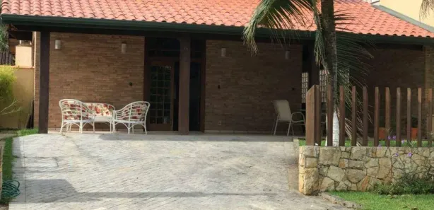 Casa de Condomínio com 3 Quartos para alugar, 215m² no , Ubatuba
