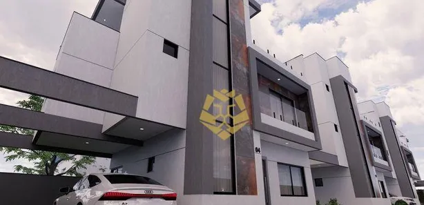 Sobrado com 3 Quartos à venda, 128m² no Capão Raso, Curitiba